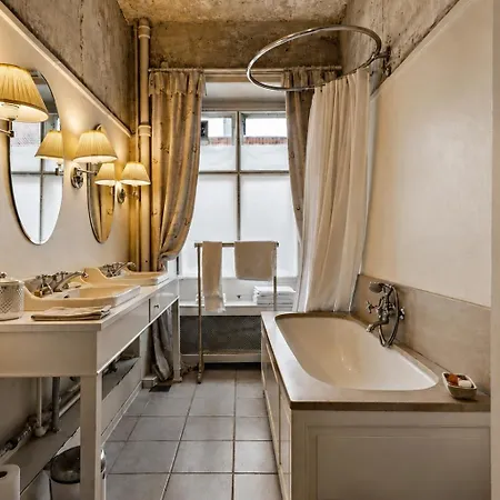 Apartament Balkon Med Udsigt Midt I